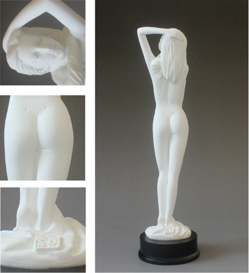 Moderne Resin-Skulptur