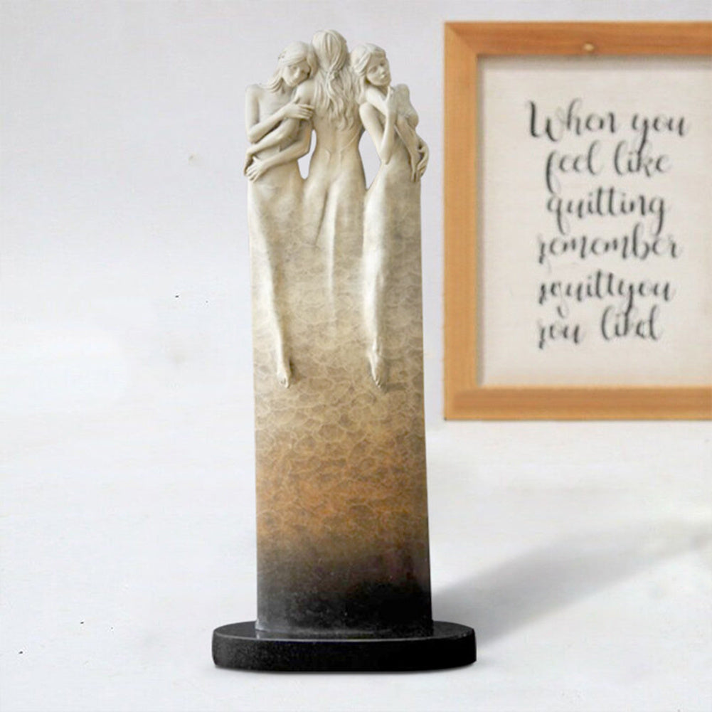 Drei Göttinnen Statue