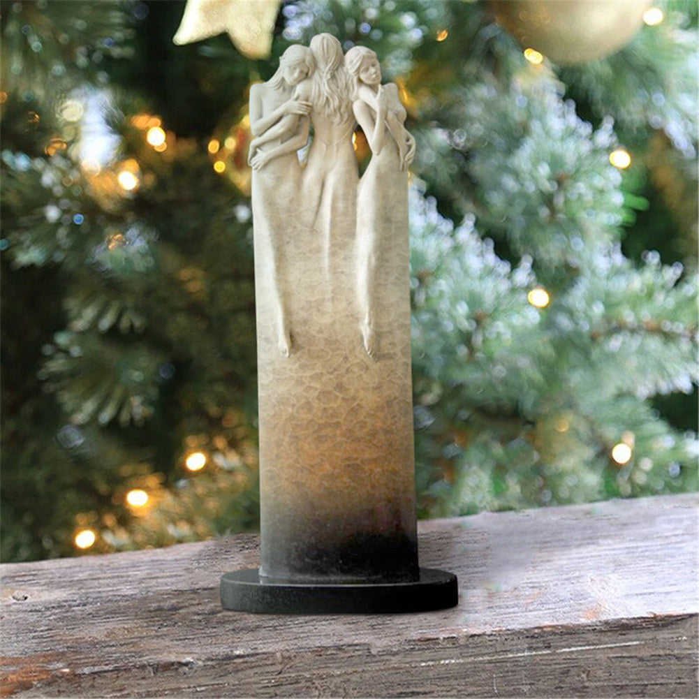 Drei Göttinnen Statue